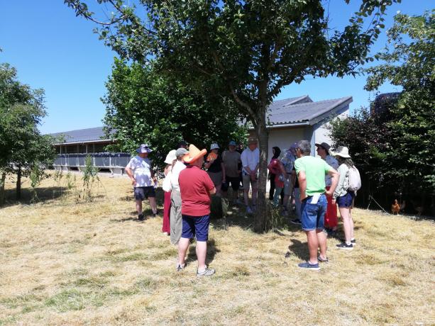 Le groupe lors de la visite du 2nd Summit of Lighthouse Farms à la Ferme de Habaru